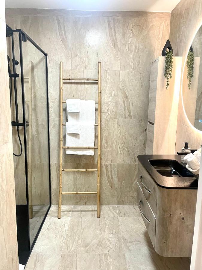 New Apartment At 150M From The Beaches Easy Check In Жуан-Ле-Пин Екстериор снимка
